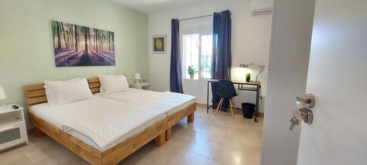 Apartamento Playa Valencia Beach Екстериор снимка